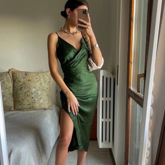 Zara Dresses & Skirts - ZARA BLOGGERS FAVORITE SLIP DRESS